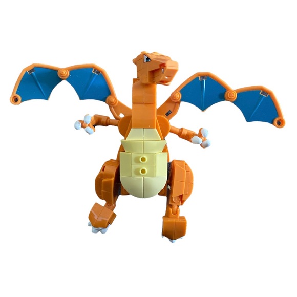 Pokemon Mega Construx Charizard - Picture 1 of 6